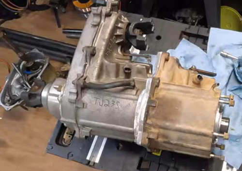 FST NP241 Doubler Kit — Dual Transfer Case Adapter | Squarebody Crawler Builds