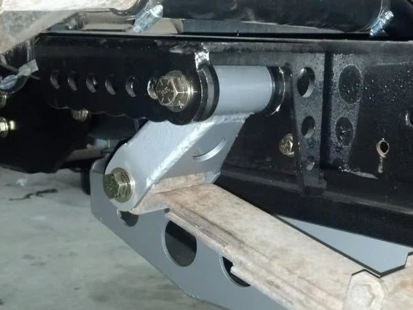 CFMi - Rear Shackle Set for Squarebody Shackle Flip Kits
