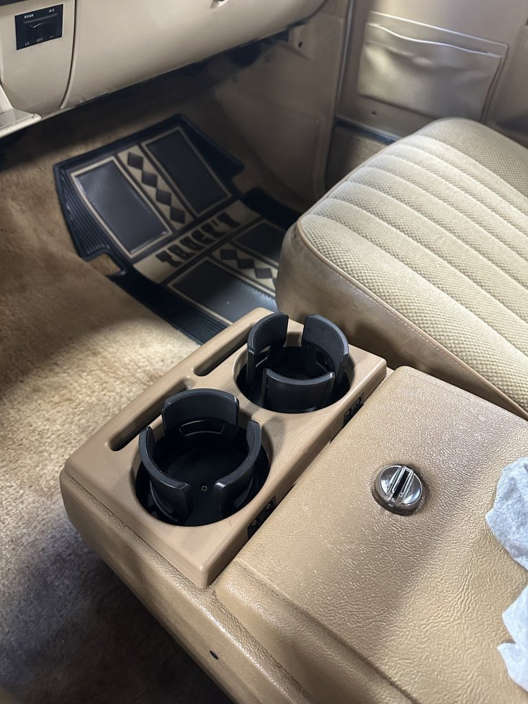Adjustable Squarebody Cup Holder Assembly